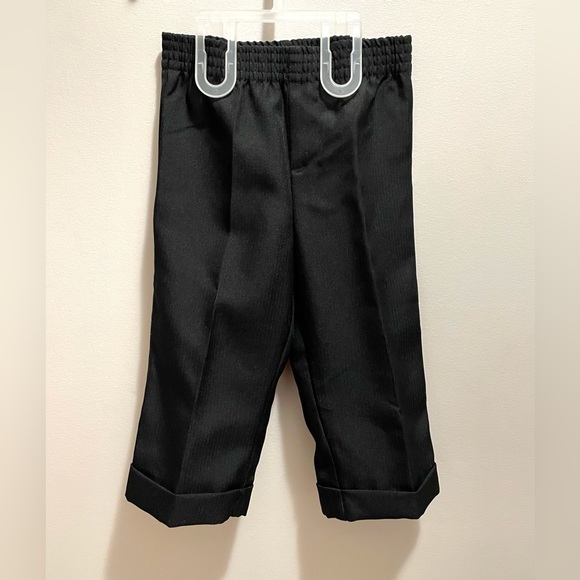 Newberry Suit 18 months - Picture 2 of 4